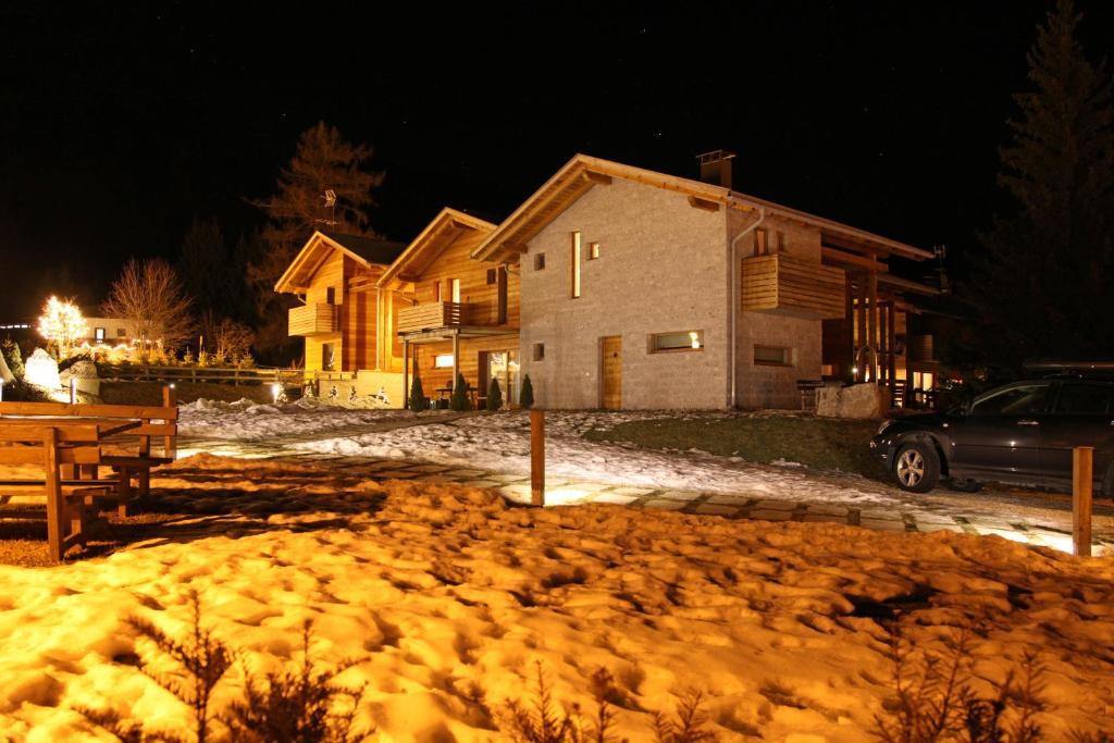 Baita Aurora Aparthotel Predazzo Zewnętrze zdjęcie